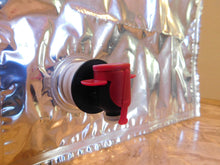 Loving Liquid Line Wine Purse - Black/Silver